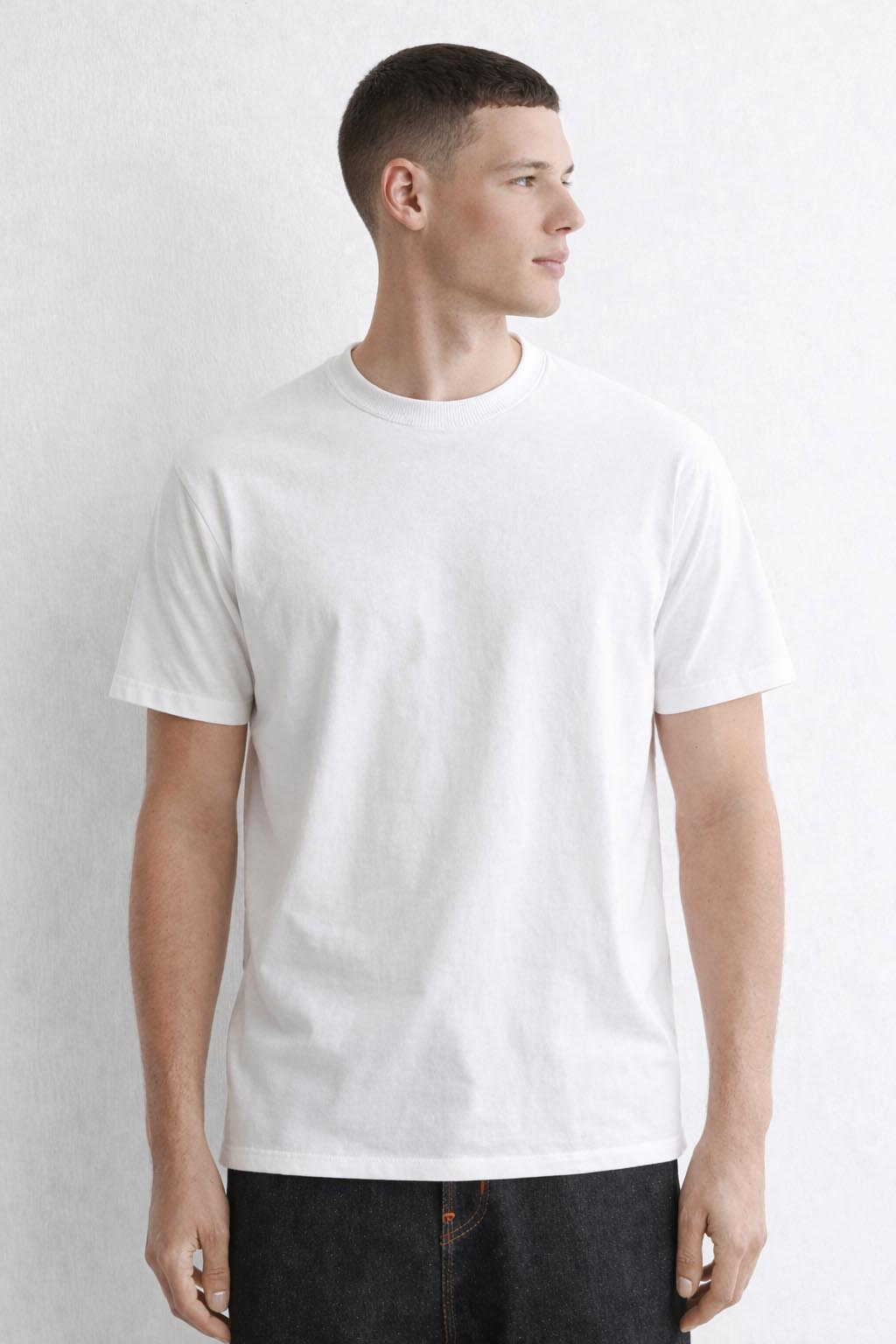 CLASSIC T-SHIRT – Movesgood