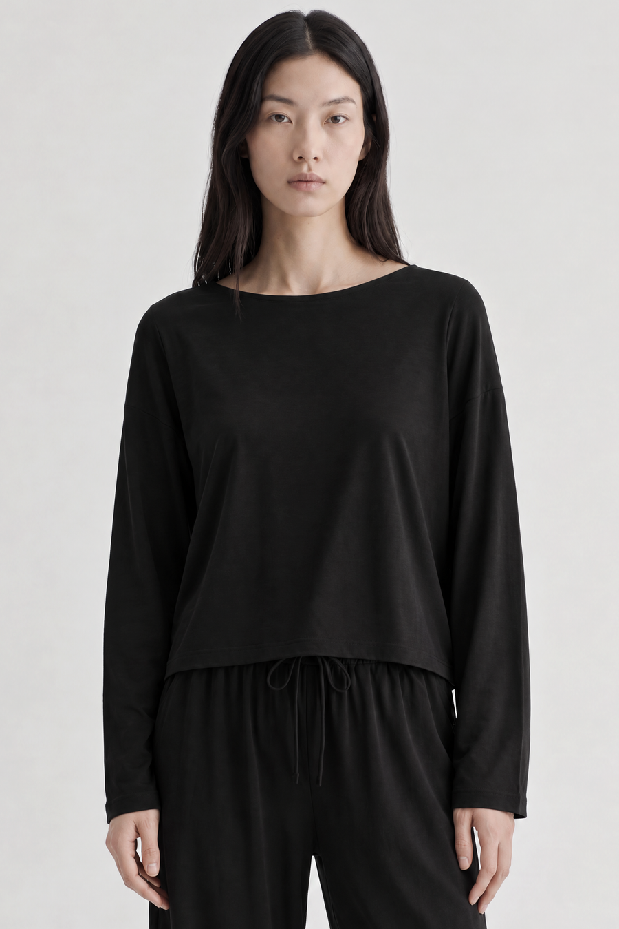 RELAXED LONG SLEEVE TOP