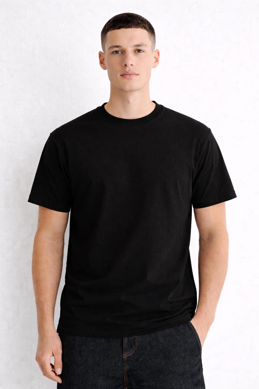 CLASSIC T-SHIRT – Movesgood